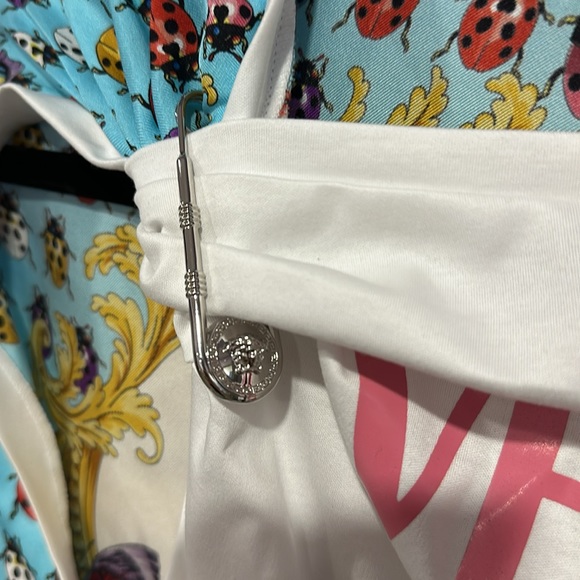 Versace butterflies logo top with Medusa pin - Picture 6 of 10